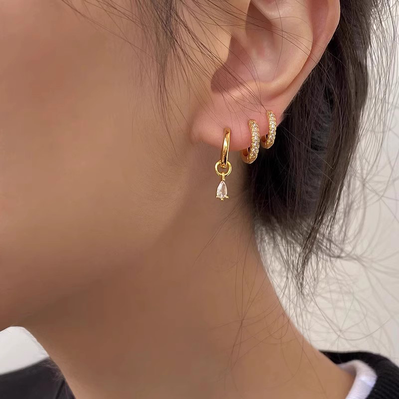 Roselife 14K Gold 3PCS หยดคริสตัลวงกลม Hoop ต่างหูชุดแฟชั่นสำหรับผู้หญิง หลายขนาดรู เครื่องประดับต่างหู ราคา ถูกที่สุด ดีลบีเคเค แกลเลอรีภาพที่ 4