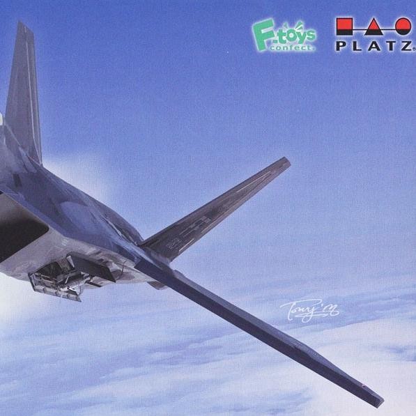 คลังสินค้าพร้อม PLATZ 1/144 USAF F-22A Fighter PF-72 โมเดลประกอบคลังสินค้าพร้อม