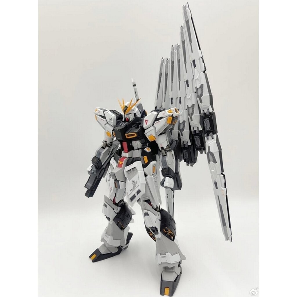 โมจีน T68081501 1/100 Nu Gundam Ver. "GK S