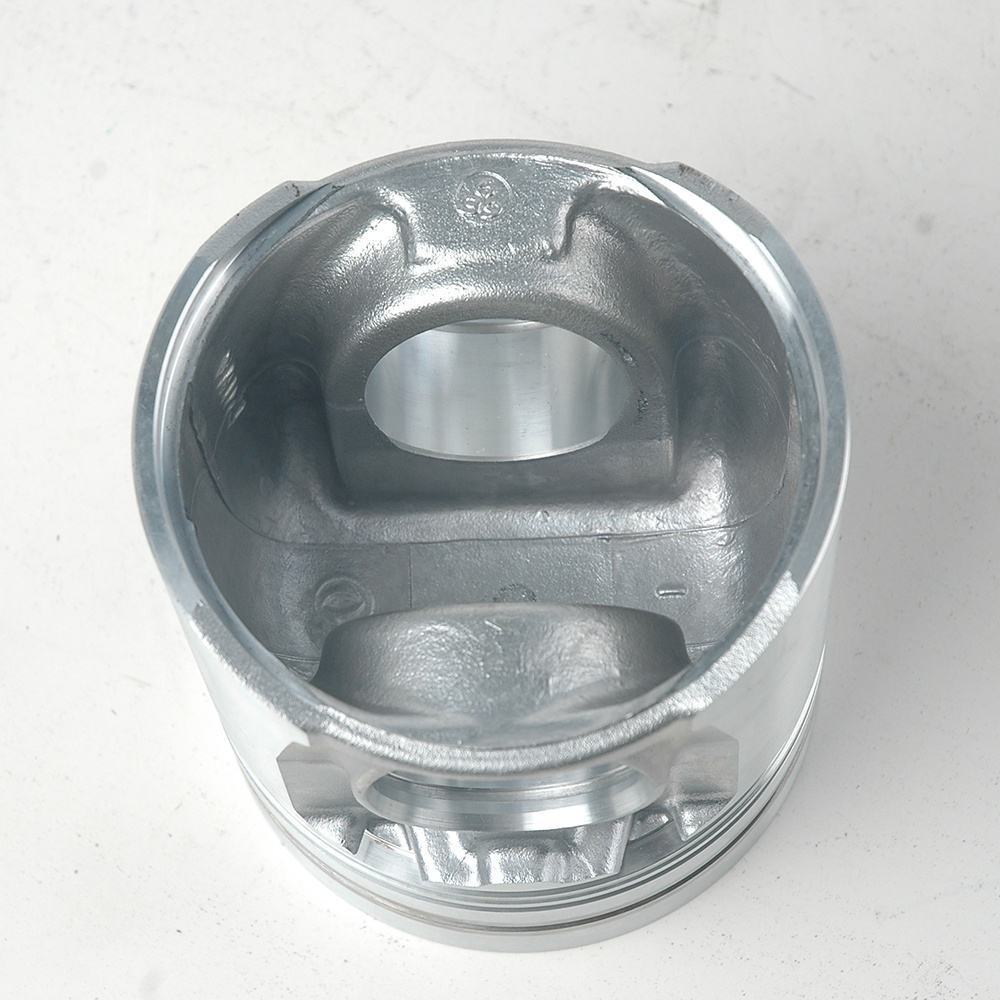 ลูกสูบเครื่องยนต์ Conmins 6BT5.9 4991277