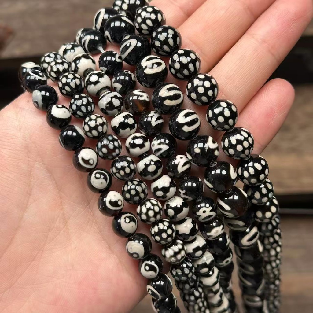 ลูกปัดธรรมชาติอาเกตสีดำและหยกสำหรับทำสร้อยข้อมือและสร้อยคอมัลติเบจ
