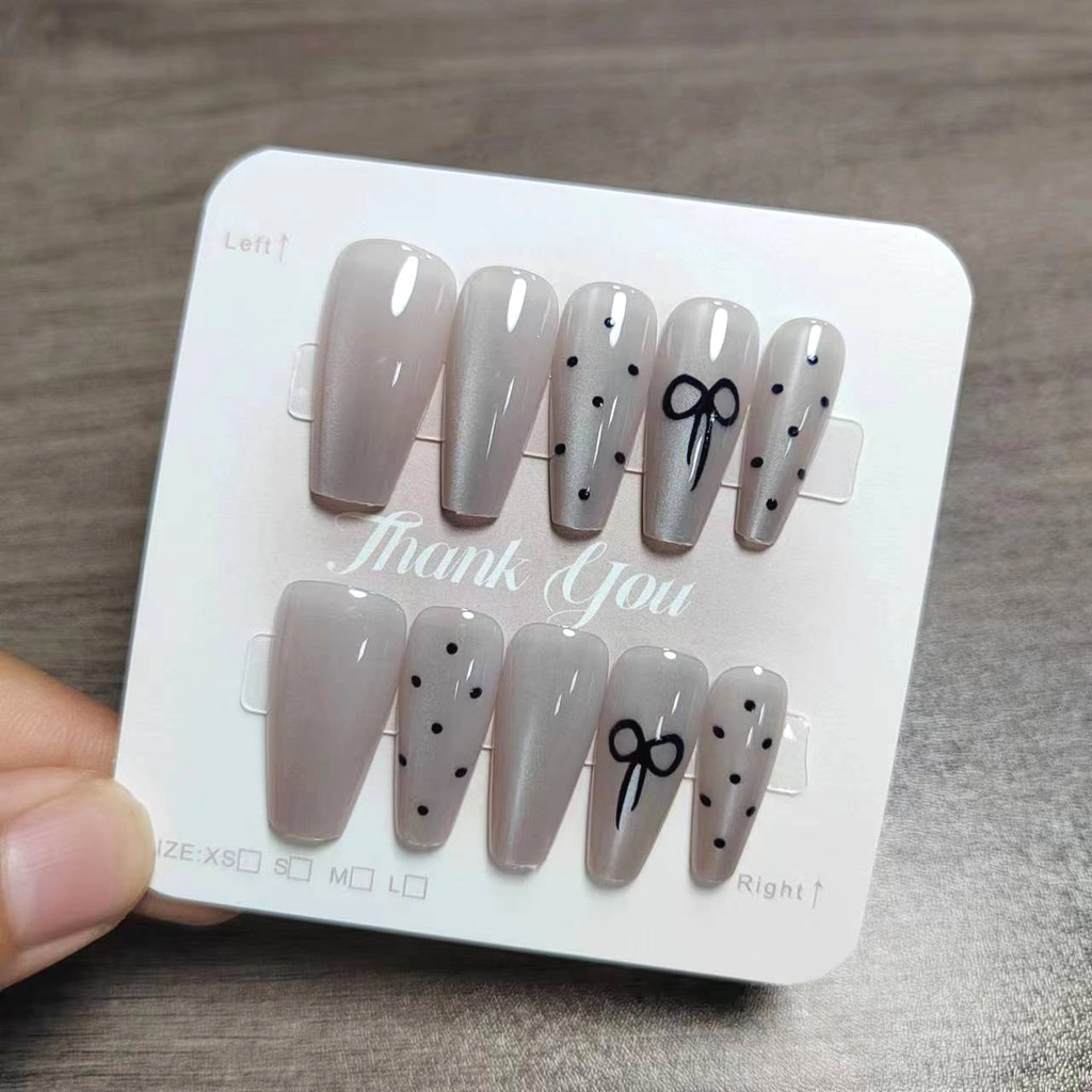 10 ชิ้น Cat Eye Handmade กดเล็บเล็บปลอมพร้อมสติกเกอร์กาว M282