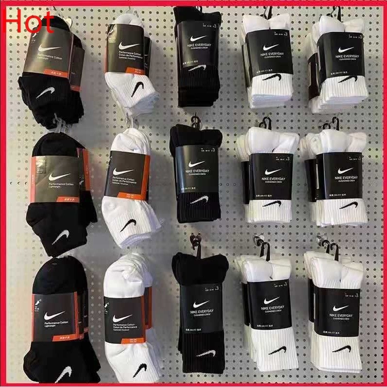 ถุงเท้า Nike 1 คู่ถุงเท้ากลาง/สั้น One Size เหมาะกับที่สุด