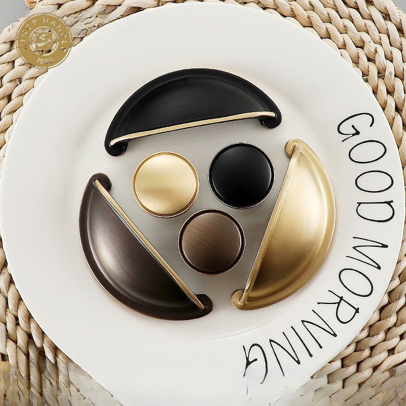 มือจับประตู ลิ้นชัก ตู้เสื้อผ้า ลูกบิด ทองเหลือง แบบสร้างสรรค์ - รูปที่ 2