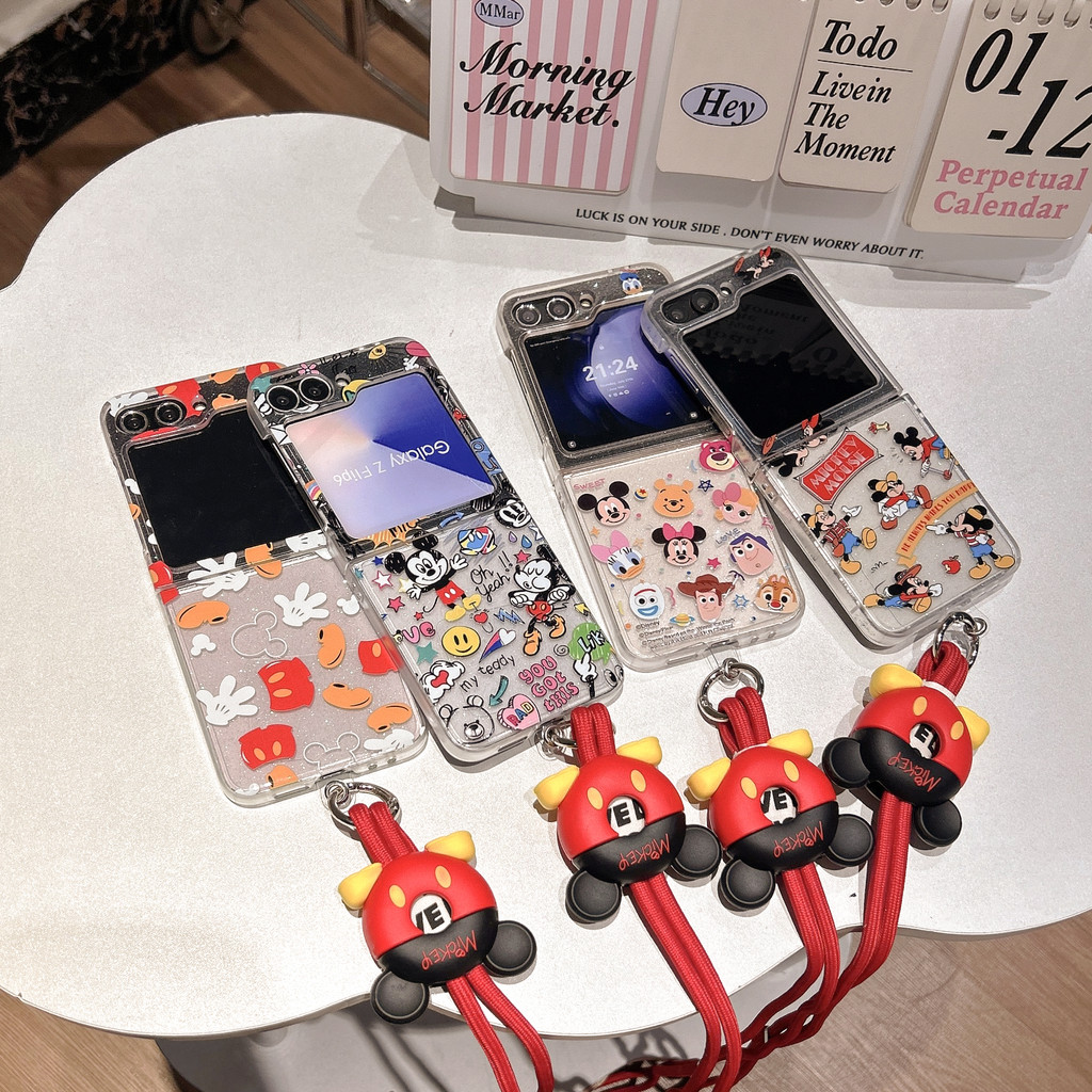 Flip7 Samsung Galaxy Z Flip7 DropกาวGlitterกรณีน่ารักการ์ตูนMickeyพร้อมโซ่ยาวกรณีSamsung Galaxy Z Flip 5 Flip 6 5G Hardกันกระแทกโทรศัพท์ความคิดสร้างสรรค์กรณีฝาครอบ