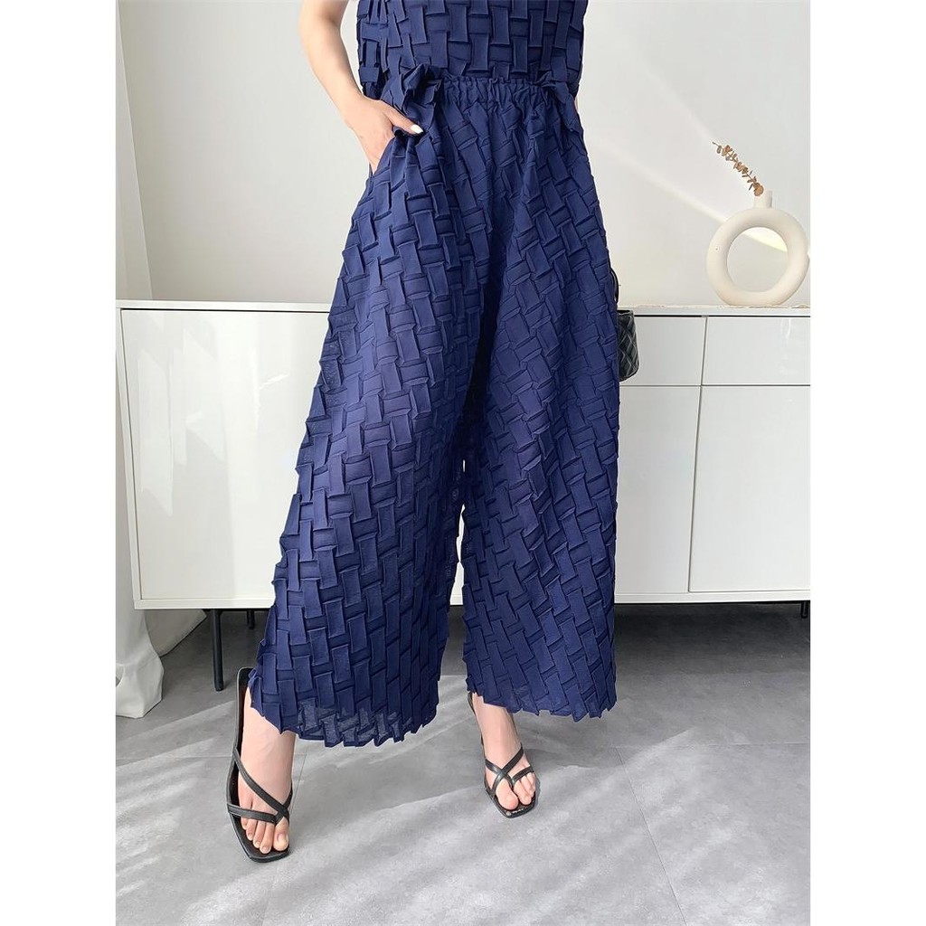 เสื้อผ้าจีบสไตล์ Handmade จีบชุดผู้หญิงฤดูร้อน Top + กางเกงบานสบาย Casual Design Niche เสื้อผ้าผู้หญิง - รูปที่ 4