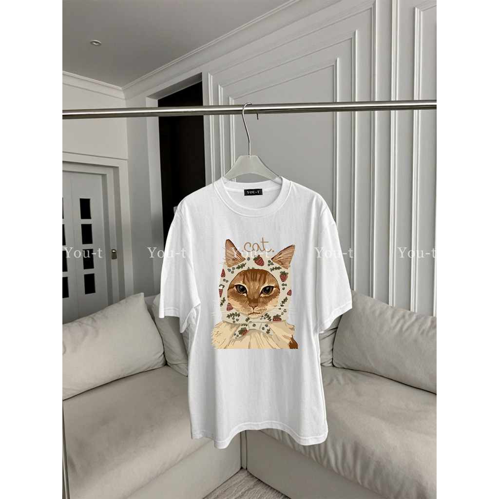 Basi💥เสื้อยืด oversize unisex สตรีทแฟชั่น โคตรนุ่ม เสื้อ cotton 100% ไม่หดตัวลาย เสื้อไม่ยับ ลาย "Strawberry cat"