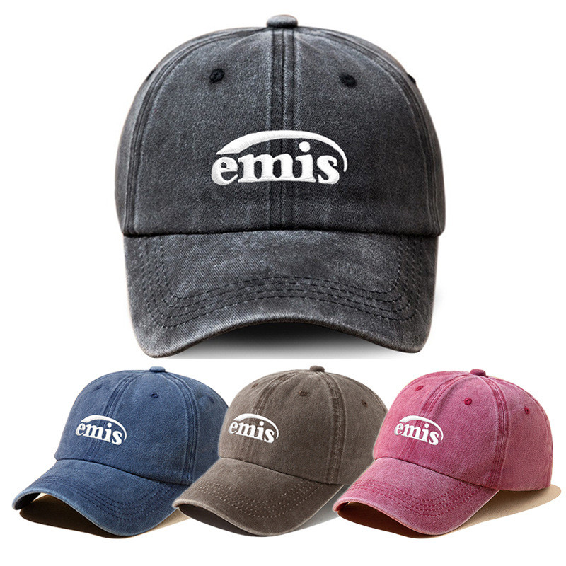 หมวก emis** งานสีฟอก ตัวอักษรเป็นปัก ทรงนี้ใส่แล้วหน้าเรียว มี 6 สีให้เลือก สวมใส่ง่ายเข้ากับทุกชุด