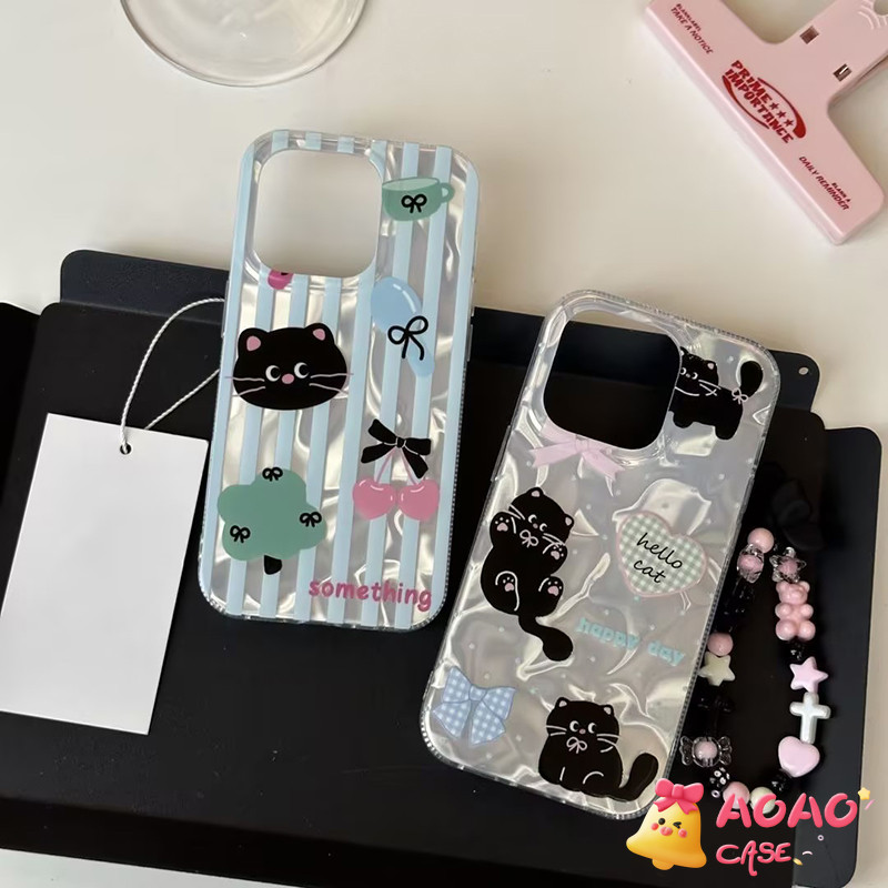การ์ตูนน่ารักสวัสดีแมวสุขสันต์วันที่นุ่มนวล เคสiPhone 16 13 11 15 12 14 Pro Max XR 7Plus 16 8 15 Plus X XS Max SE 2022