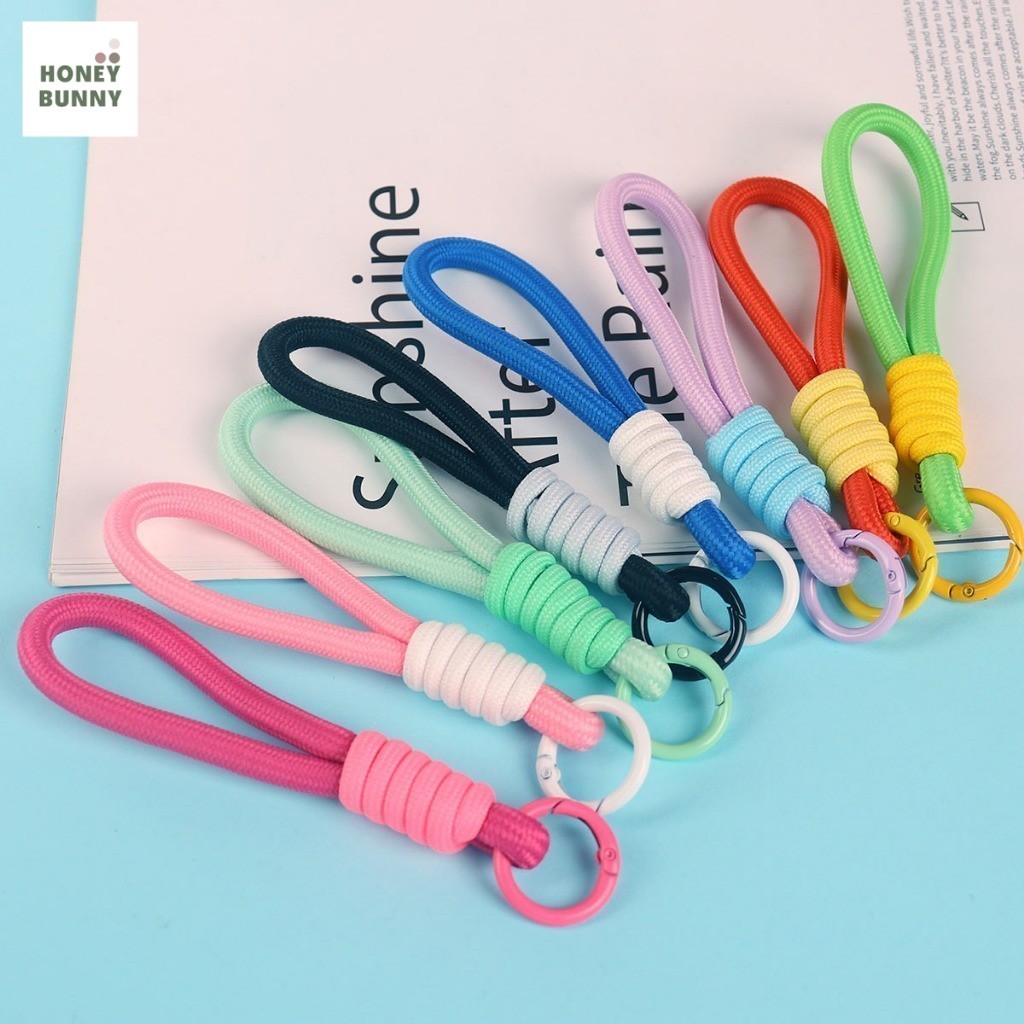 พวงกุญแจ แบบเชือก พวงกุญแจไนลอน มี 5 สี ความยาว 13 cm พร้อมส่งจากประเทศไทย
