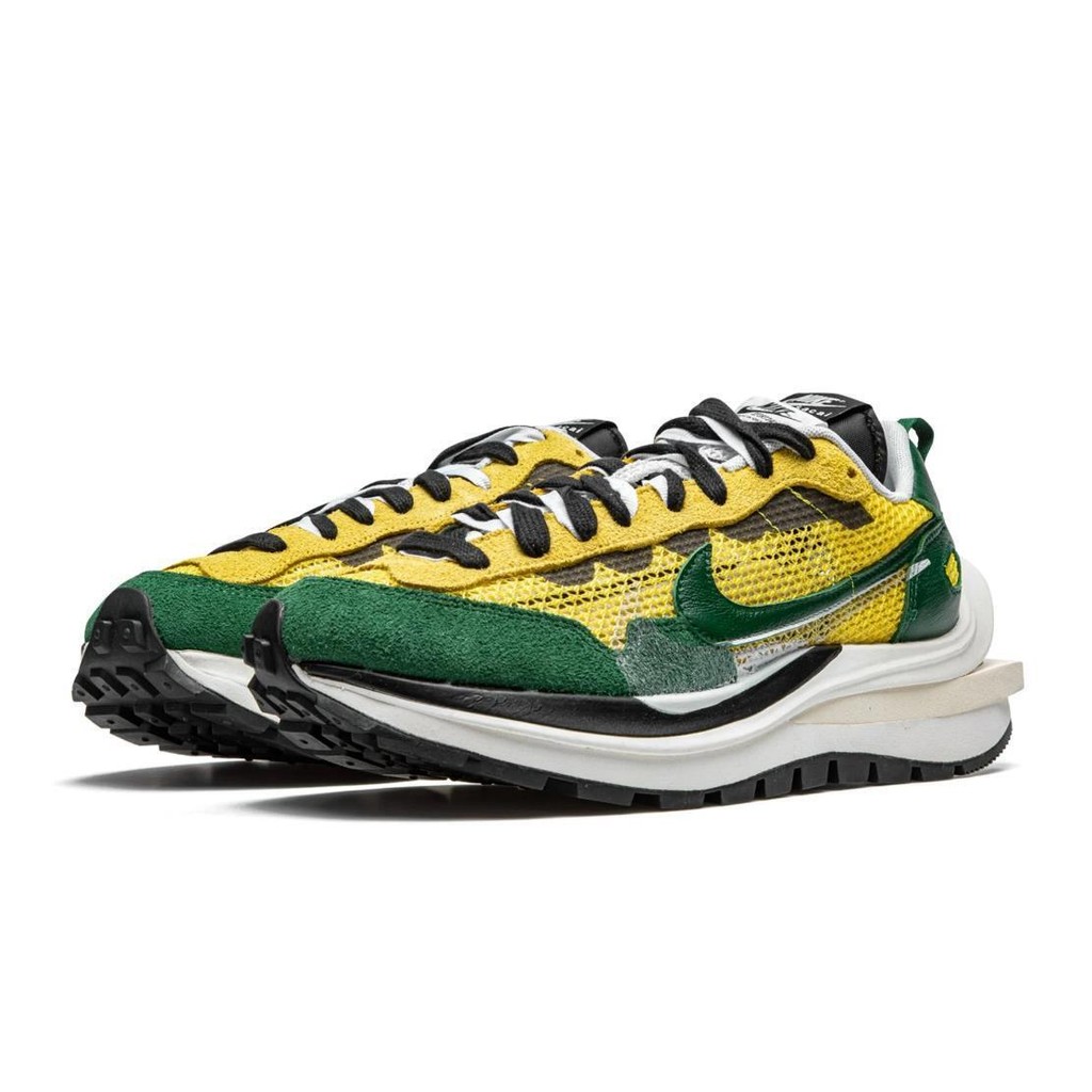 Nike VaporWaffle "Sacai - Tour Yellow"