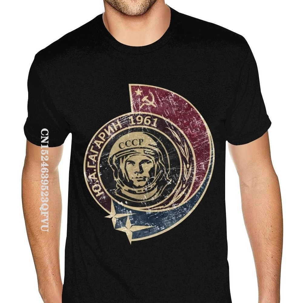 CCCP Yuri Gagarin 1961 Retro Print Men's T-shirt ไซส์ใหญ่ในสไตล์ญี่ปุ่น