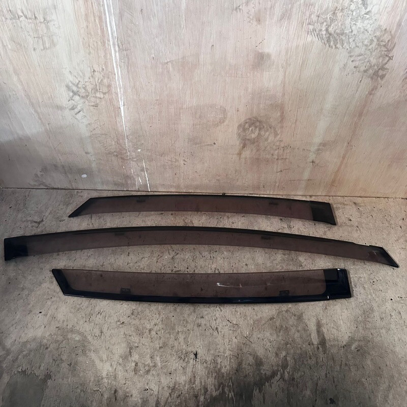 PRIUS ZVW30 ประตู VISOR นําเข้าจากประเทศญี่ปุ่นใช้แล้ว