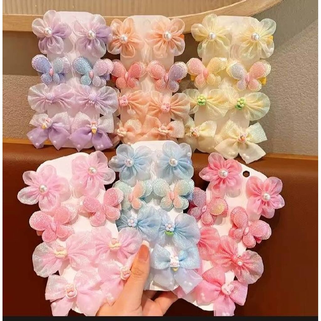 💗มาหยากิ๊ฟช้อป💗 กิ๊บติดผมเด็ก กิ๊บโบว์นารัก สีสันสดใส เหมาะสำหรับเด็กผู้หญิงน่ารักๆ ทั่วไป แพ็ค 1 มี 8 ชิ้น