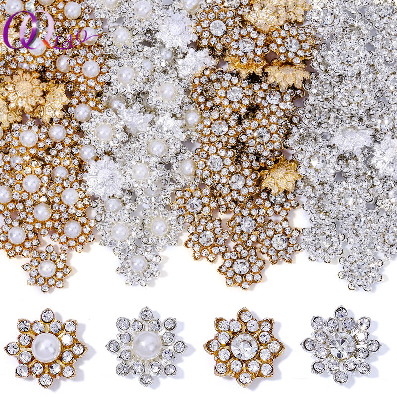 หัวเข็มขัดโลหะมุก-base สตรัสมันเงา ขนาด 16x16 มม. แพ็ค 50 ชิ้น ใช้สำหรับตกแต่งเสื้อผ้าและงานหัตถกรรม