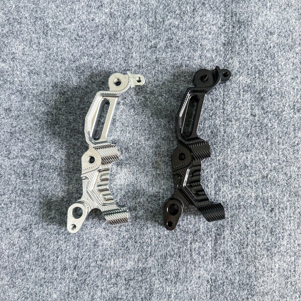 จานหน้า SH 350i 256mm disc ติดตั้ง moto 3 ปั๊มน้ํามัน_ แผ่น CNC แข็ง BLACK & WHITE_with ABS__TBT2