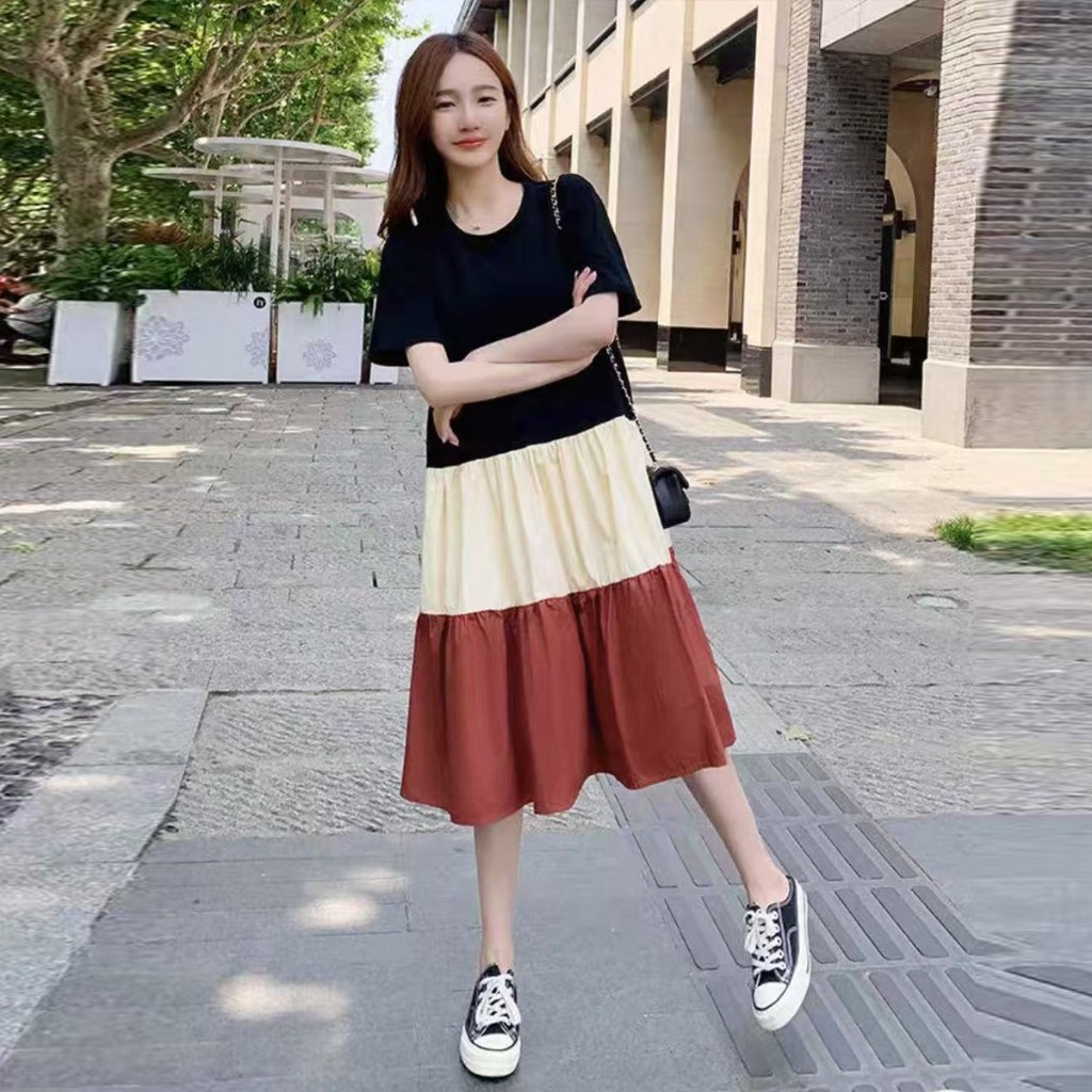 เดรสกระโปรงยาวผู้หญิง เดรสคอกลมทรงปล่อย ไล่ระดับสีแบบมินิมอล ใส่เที่ยวหรือใส่ทำงานก็สวยไม่หลุดลุค