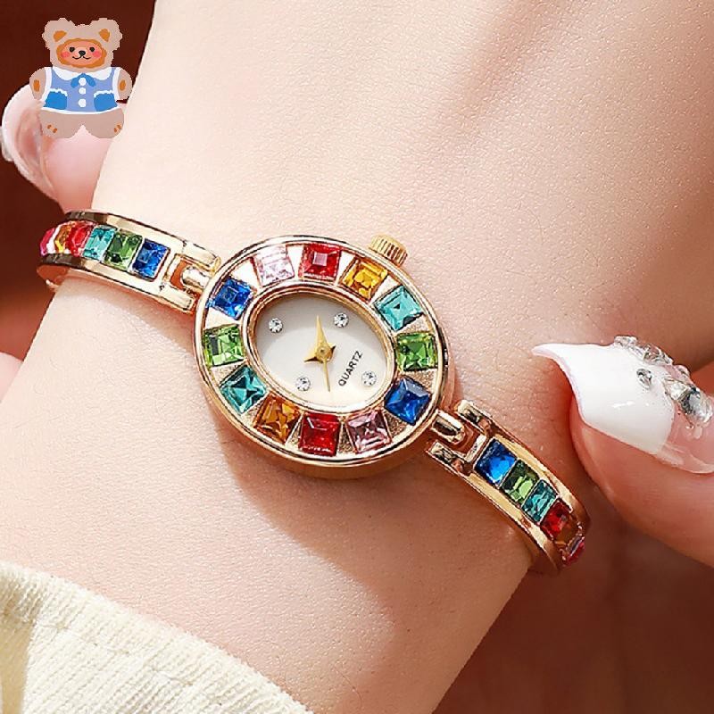 พลอยเทียม นาฬิกาสุภาพสตรีสร้อยข้อมือแฟชั่นกับสุภาพสตรีนาฬิกาควอตซ์สาวนาฬิกา