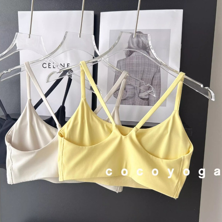 【MAGGIEYOGA】สปอร์ตบราสบายเปลือยความรู้สึกสูงตีกลับบางสาย V ความงามกลับโยคะเสื้อกั๊ก