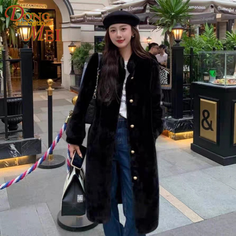เสื้อคลุมใหม่สไตล์ขนสัตว์ มิงค์เป็นมิตรกับสิ่งแวดล้อม และแขนพัฟ