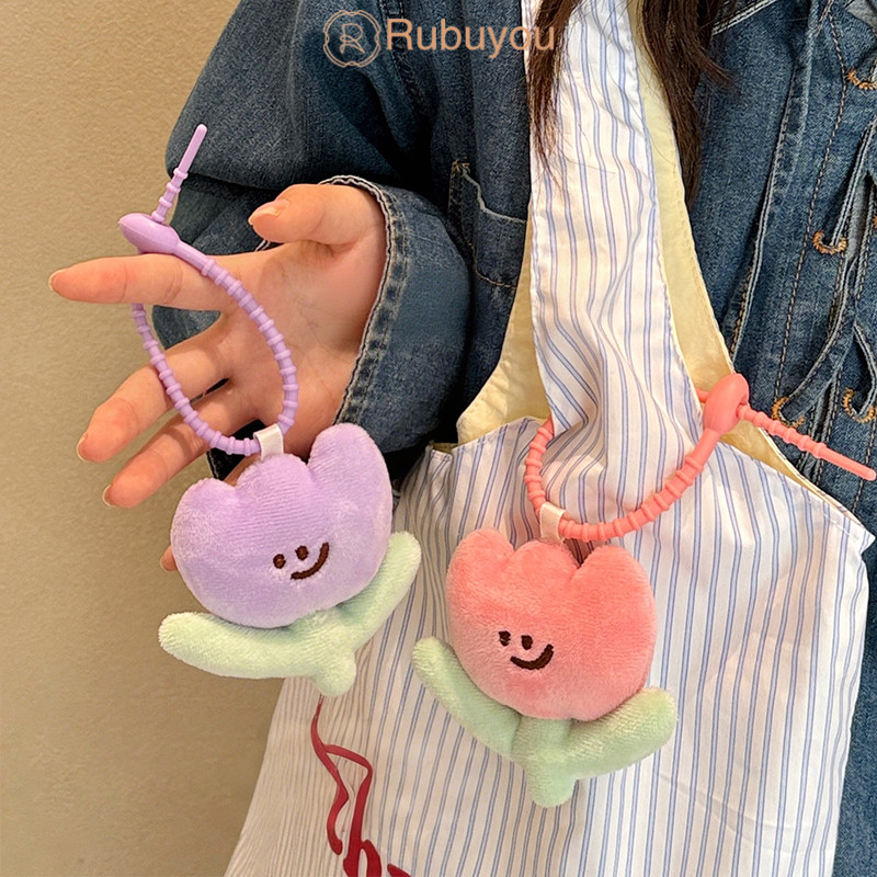 Rubuyou พวงกุญแจตุ๊กตาผ้ากำมะหยี่จี้ดอกทิวลิปลายการ์ตูนน่ารักสำหรับกระเป๋าเป้ผู้หญิง-COD