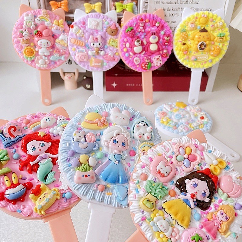 DIY กาวครีม กระจกแต่งหน้า กระจก+หวี แพ็คเกจวัสดุ DIY/หัวใจสาวการ์ตูนสุดน่ารัก/วัสดุทำมือ