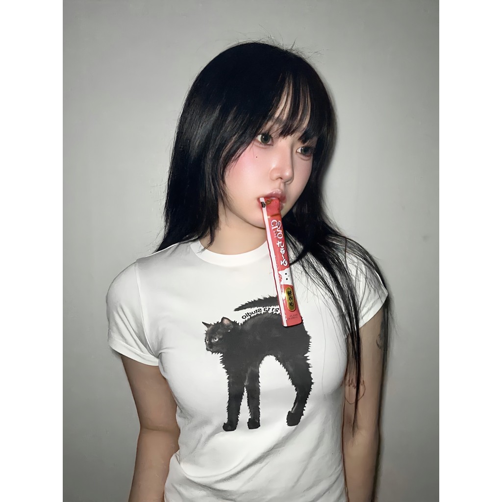 COD✅ (กรุงเทพจัดส่งสินค้า)BOOM Shop baby tee เสื้อเบบี้ทีลายวน เสื้อครอปท็อป แขนสั้น พิมพ์ลายหัวจ#2398
