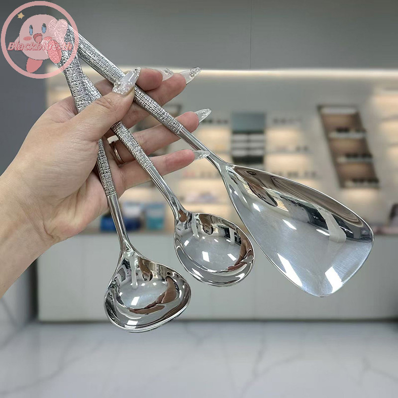 บีบลู สแตนเลสหนาช้อนสร้างสรรค์ด้ามยาวโรงแรมหม้อร้อนช้อนซุปทัพพีบ้านครัวเครื่องมือที่สําคัญ.