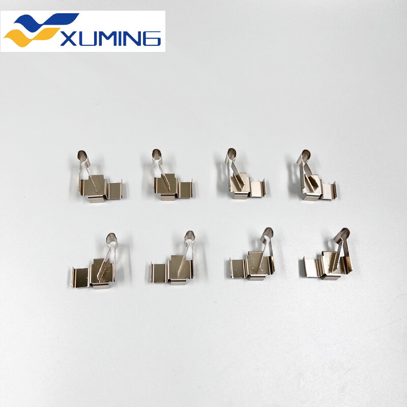 Xm 1 ชุด 8 ชิ้นคลิปผ้าเบรคสําหรับ 2005-2015 Toyota Innova ชุดฟิตติ้งเบรค 04947-0K010