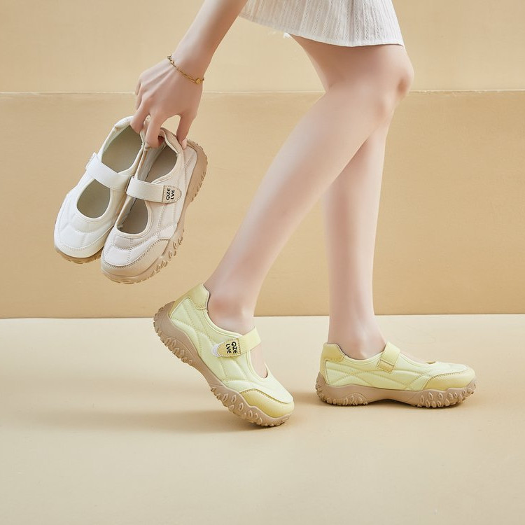 รองเท้ากีฬาเกาหลี สไตล์ใหม่ฤดูร้อน ออกแบบสำหรับนักเรียน ระบายอากาศได้ดี และสวมใส่สบาย เหมาะสำหรับสวมใส่ลำลอง