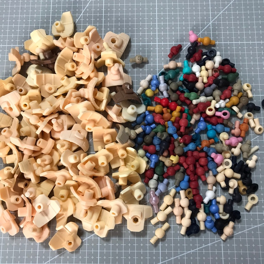 แม่พิมพ์ชิ้นส่วนเปลี่ยนดินขนาดใหญ่จํานวนมากกับ GSC คอขาถักเท้ากระดูกร่วมบัตรคอ