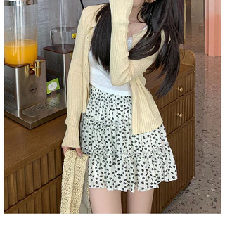 สาวอวบใส่ได้ กระโปรงเค้กหวานดูผอมปิดต้นขาใหญ่ ถ่ายจากภาพจริง กระโปรงสั้นลายดอกเอวสูงทรงเอสีดำ ราคาถูกๆๆคุณภาพดี
