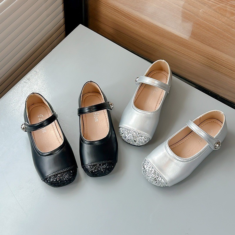 COCO รองเท้าคัทชูเด็กผู้หญิงแบบสวม สีพื้น รุ่น TB8911