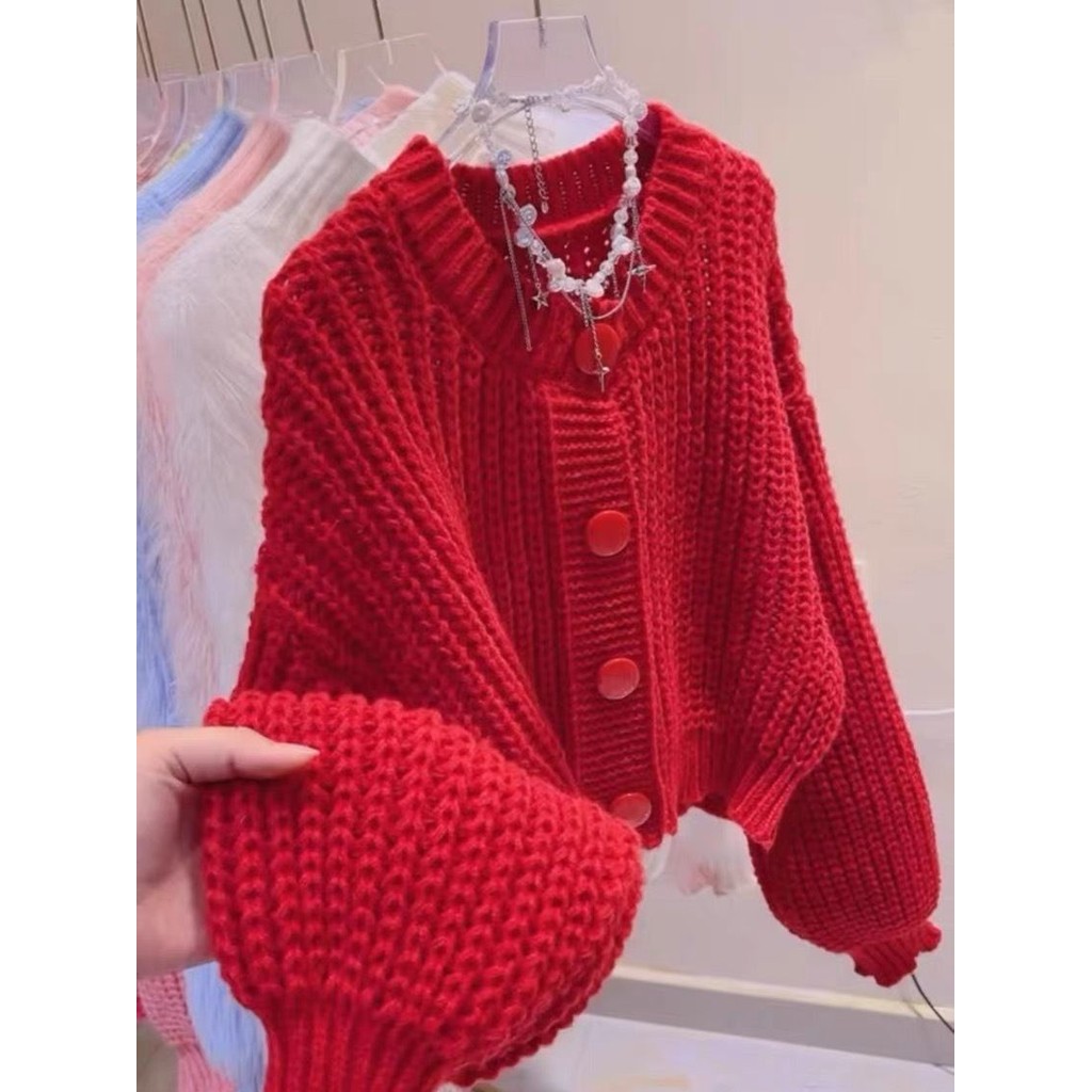 ขี้เกียจ ลูกอม เสื้อกันหนาวสีแดงเสื้อแจ็คเก็ตผู้หญิงฤดูใบไม้ร่วงสไตล์ใหม่หลวมสไตล์ตะวันตกสไตล์ร้อนหนารอบคอสั้นถักเสื้อสเวตเตอร์ถัก