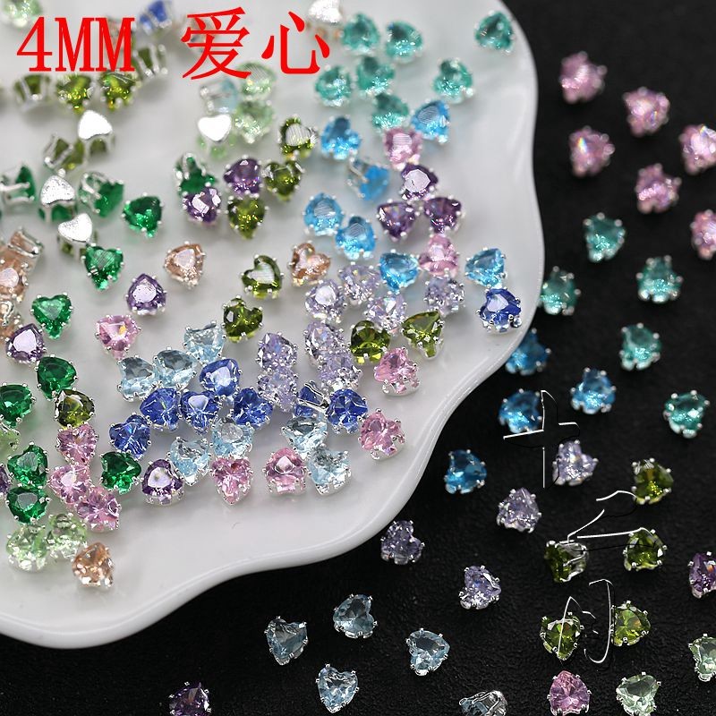 Spacer ลูกปัด 4MM Love Claw เพชรสีการเก็บรักษา