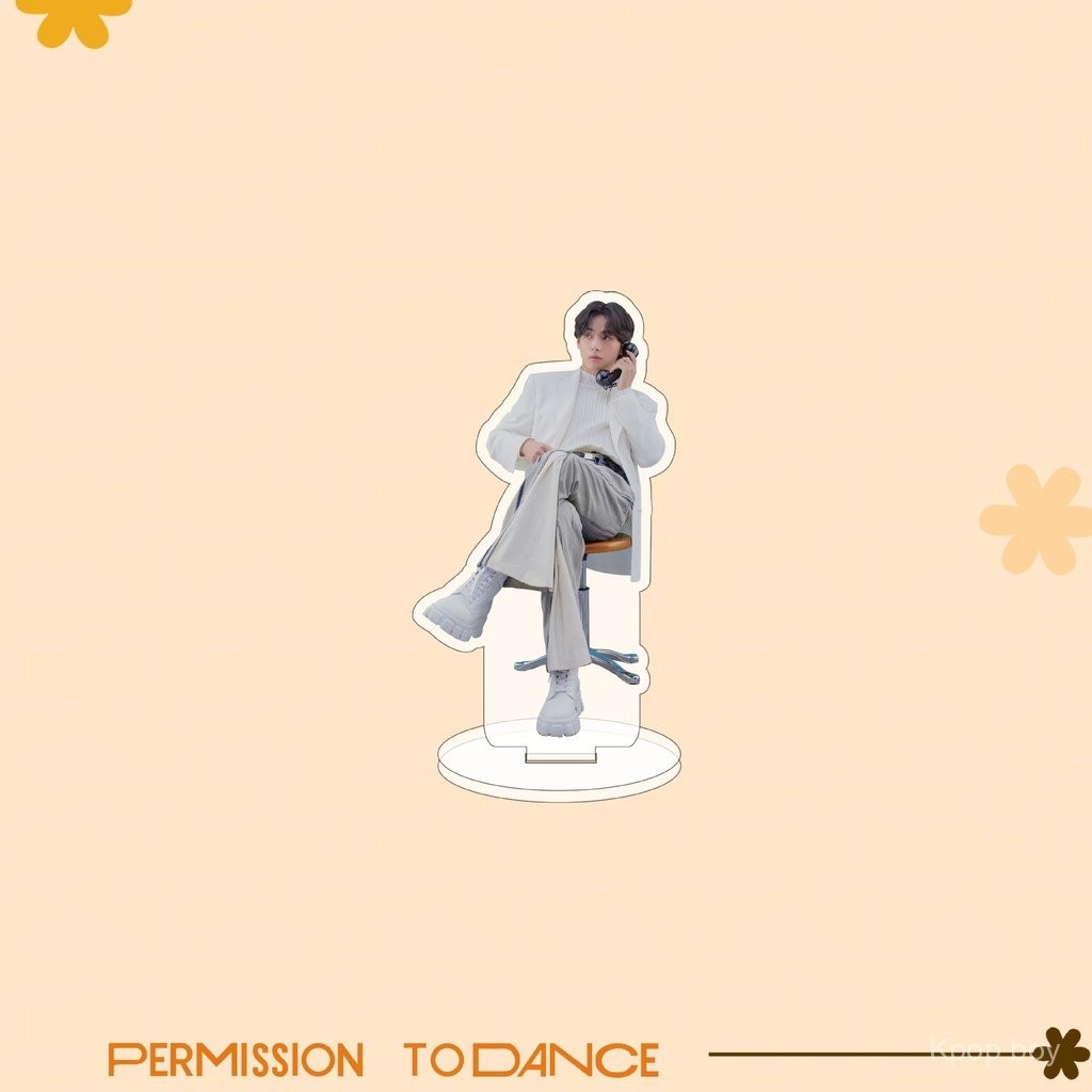 BTS BTS BTS อะคริลิค Humanoid Standing Card Seiko Taehyung Kim Taehyung เดสก์ท็อปตกแต่ง Star Merchan