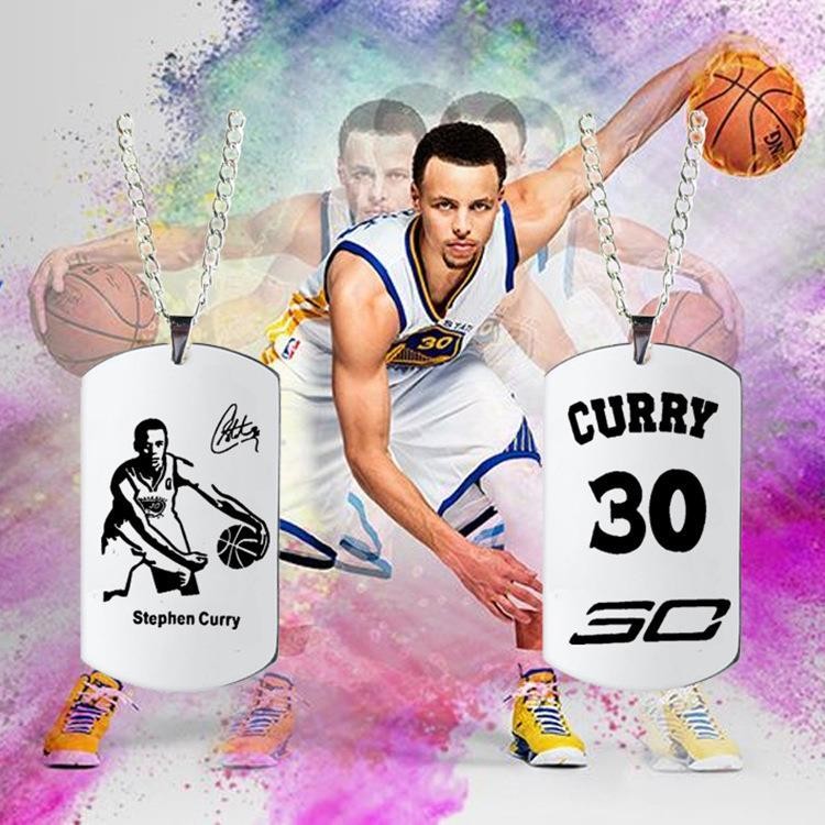 สร้อยคอสแตนเลสสำหรับแฟนคลับ NBA ออกแบบพิเศษเพื่อน้อมรำลึกถึงนักบาสเกตบอลชั้นครู