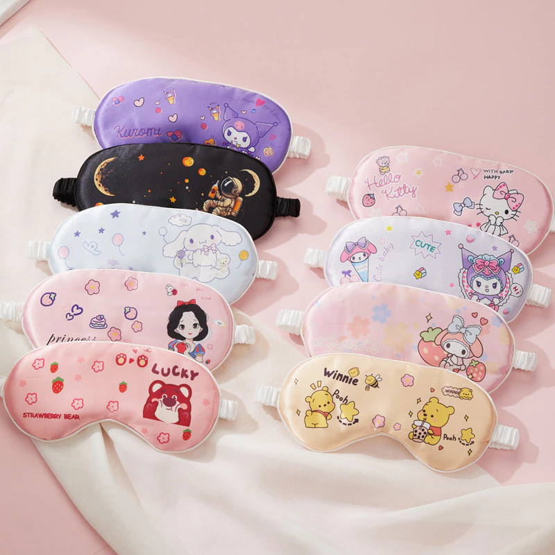 หน้ากากปิดตานอนสำหรับเด็ก ออกแบบการ์ตูนคุโรมิ ผ้าสองด้าน ตัวล็อกเบา ระบายอากาศได้ขณะเดินทาง
