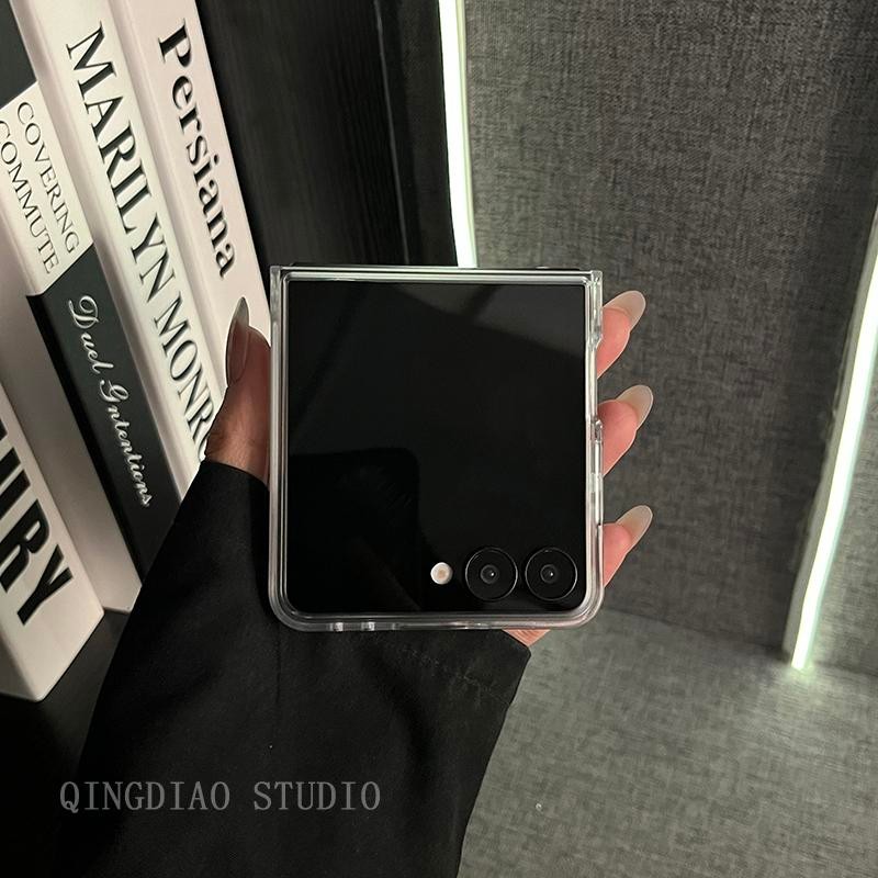 กระจกเกาหลี Graffiti สร้อยข้อมือหัวใจภาษาอังกฤษเคสโทรศัพท์เหมาะสําหรับ Samsung Galaxy ZFlip7 เชือกเส้นเล็กพับ Hard Shell สําหรับ Z Flip 7 6 7FE 5 4 3 5G แฟชั่นฝาครอบป้องกัน - รูปที่ 2