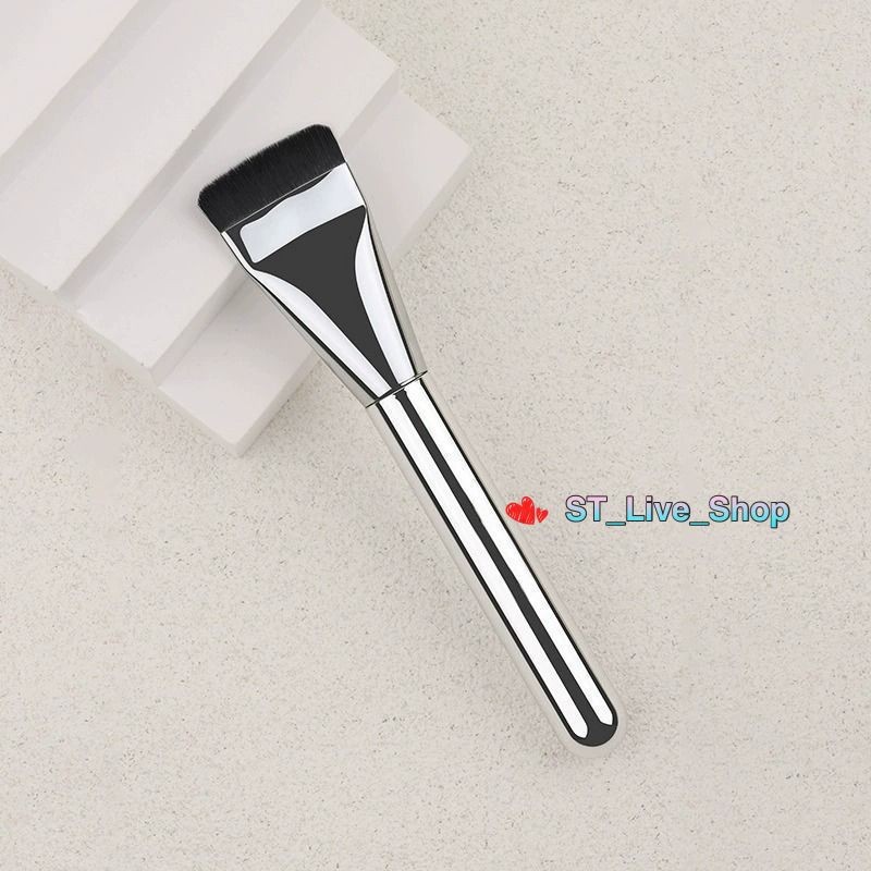 พร้อมส่ง📌แปรงรองพึ้น หัวแบนบาง ราคาถูก นำ้หนักเบา สีเงีนสวย