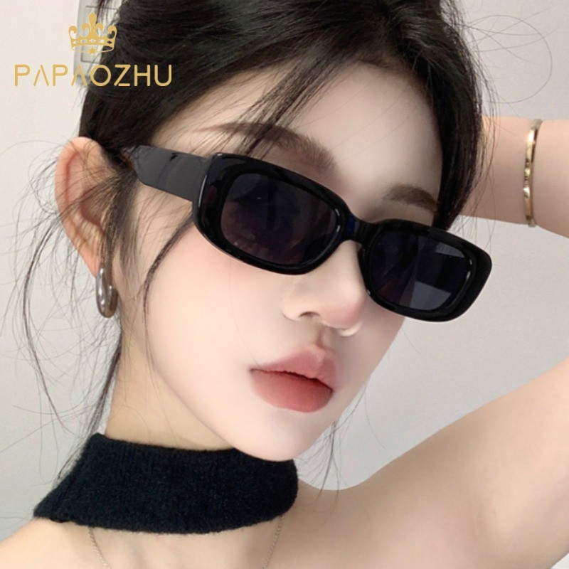 Papaozhu เกาหลีย้อนยุคสีดําสี่เหลี่ยมผืนผ้ากรอบแว่นตากันแดดสําหรับผู้หญิงผู้ชายกลางแจ้ง UV400 ป้องกันวันหยุดแว่นตาขับรถความงาม Shades แว่นตา