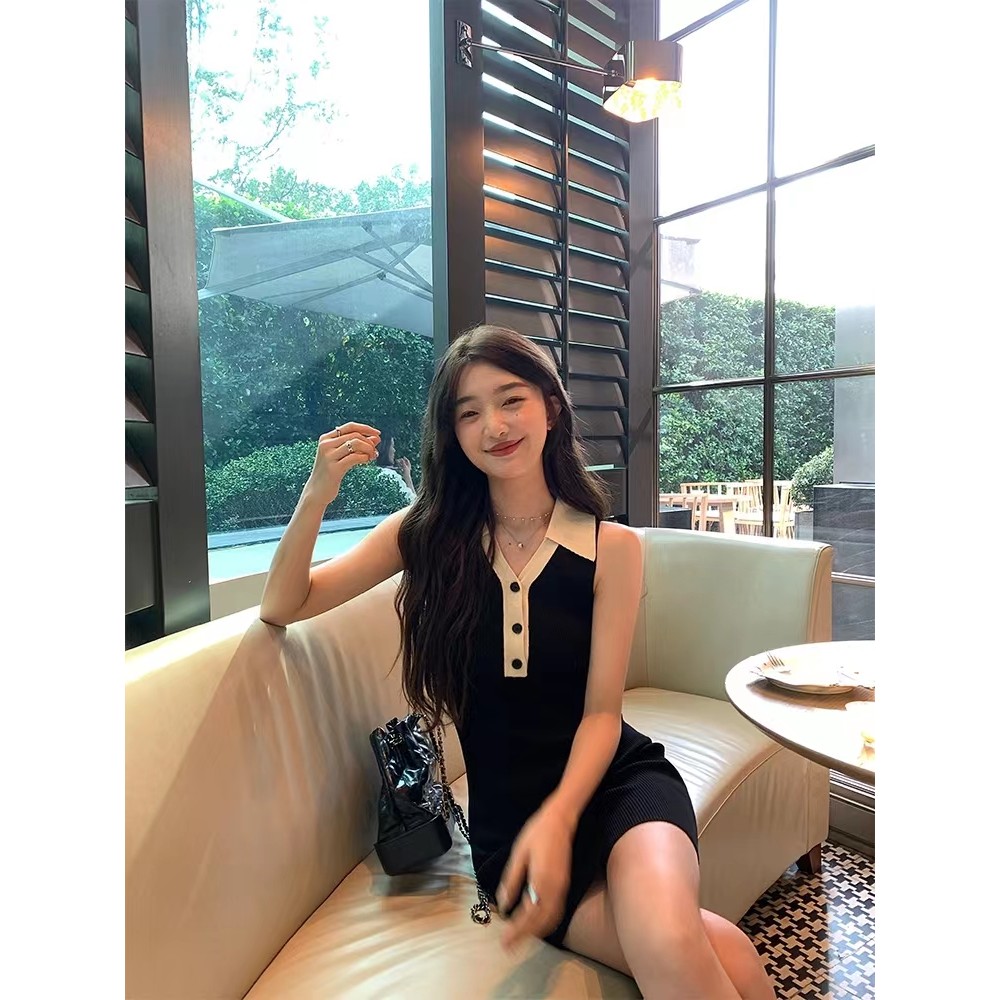 ฤดูใบไม้ผลิและฤดูร้อนใหม่สไตล์เกาหลีคอโปโลสีตัดกันชุดเดรสกระชับสัดส่วนกระโปรงสะโพกบางถัก Dehuange ปิ