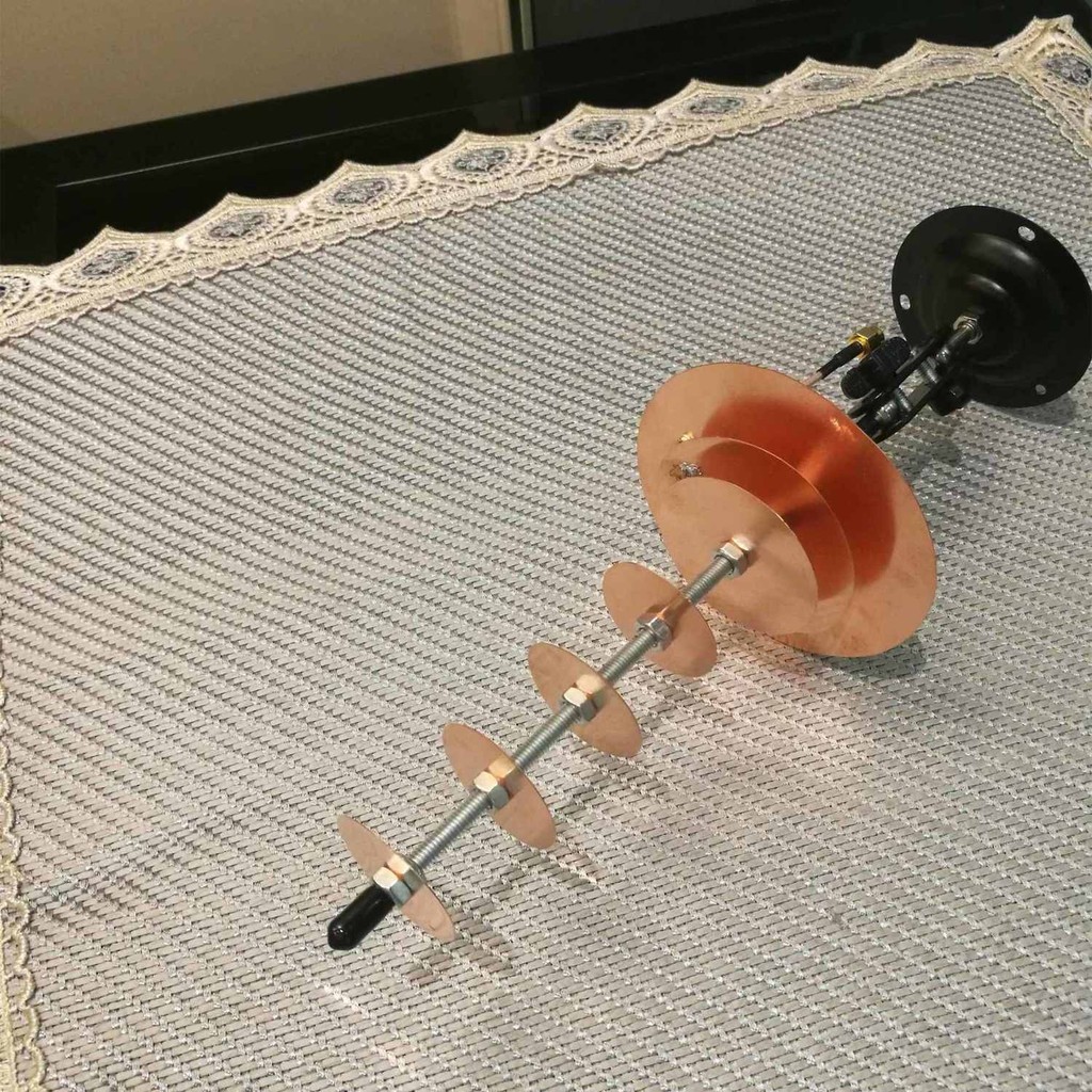 เสาอากาศ WIFI เครื่องขยายสัญญาณ WIFI เครื่องเพิ่มสัญญาณ WiFi รับเสาอากาศทองแดงทิศทาง