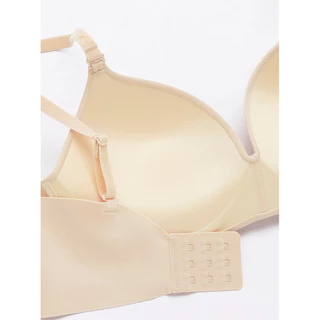 Sabina Soft Doomm Level 3 เสื้อชั้นใน ไร้ตะเข็บ ไร้โครง รหัส SBH9000CL - สีเนื้ออ่อน
