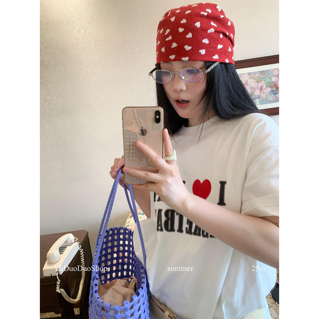 56 * 56 ซม. สไตล์เกาหลี ins Retro Polka Dot Love Street แนวโน้ม Hip hop All-Match ผ้าพันคอผ้าไหมสแควร์ผู้หญิง