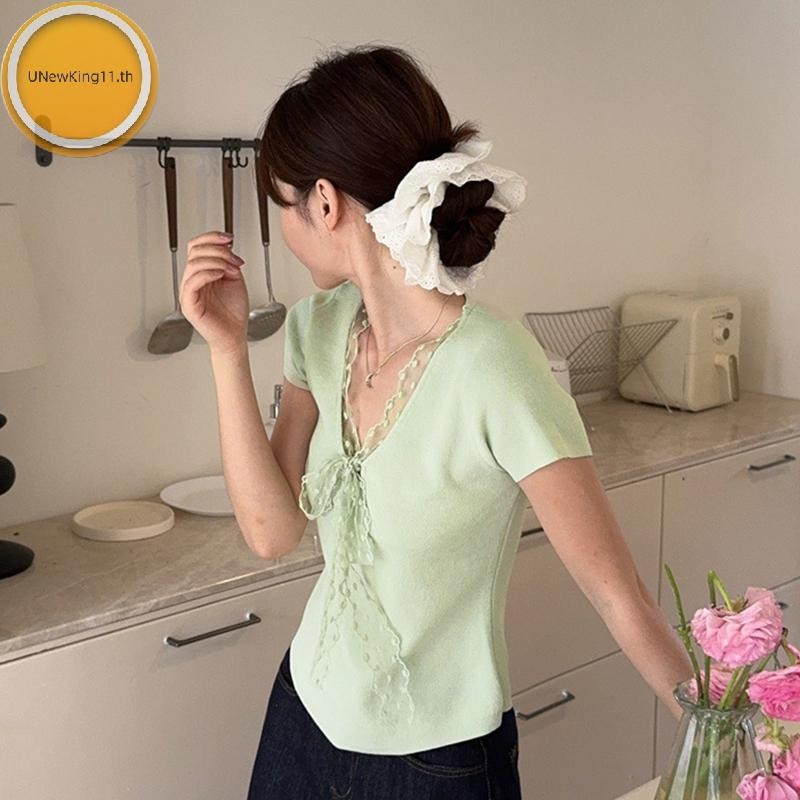 UNewKing Lace Spliced Ropa Mujer ผ้าพันคอโบว์เสื้อผ้าผู้หญิงถักเสื้อผ้าแขนสั้น V คอ T เสื้อ th