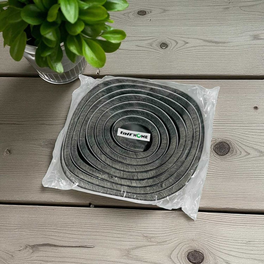 EZShopping Door Strip Brush Strip Sound Insulation 5M - KK-062