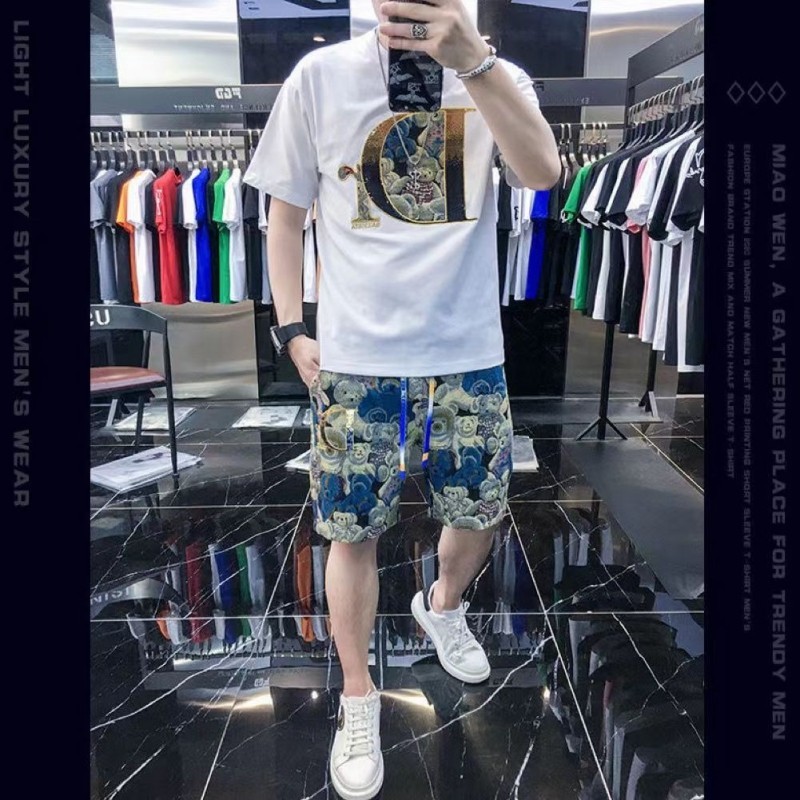 สูท จดหมายหมีชาย ดร เสื้อยืดแขนสั้นสองชิ้นลําลองอินเทรนด์ + กางเกงขาสั้น