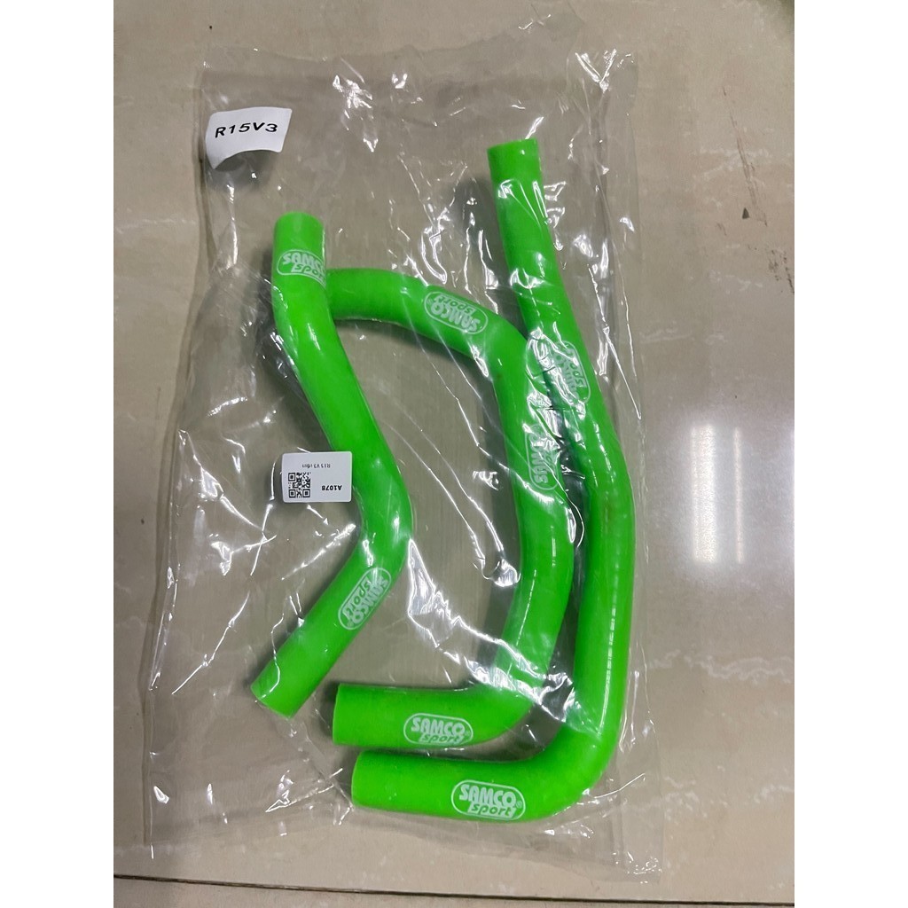 สายท่อน้ำ สายหม้อน้ำ ตรงรุ่น R15 V3 สำหรับมอเตอร์ไซค์ ท่อยาง ท่อหม้อน้ำ