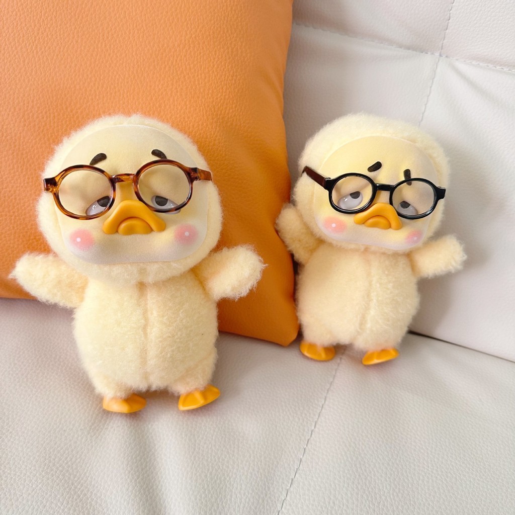 อุปกรณ์เสริมเท่านั้น] Upsetduck 15cm เป็ดที่น่ารําคาญ, แก้วตุ๊กตาเป็ดกวน, เครื่องประดับตุ๊กตาเป็ดน้อยสีเหลืองคนดังทางอินเทอร์เน็ต, กล้องน่าร